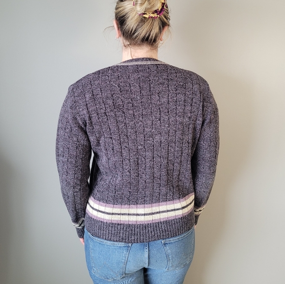 Vintage 90s purple v neck ribbed sweater - Picture 2 of 11
